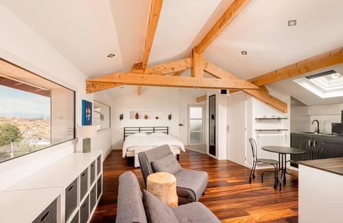 Biarritz House | Beachfront Villa de Standing: Ideal for Families & Relaxation