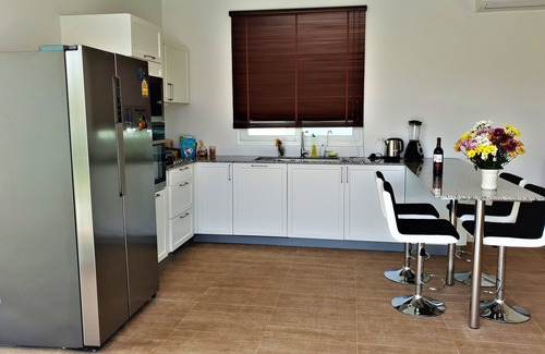 Hua Hin Villa | Elegant Villa de Veluwe: Oceanfront Retreat in Hua Hin