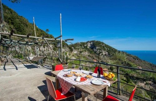 Path of the Gods Villa | Discover Villa degli Dei on the Breathtaking Path of the Gods