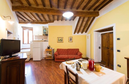Cagli Apartment | Beautiful Villa degli Orti: Oceanfront Retreat with Pool