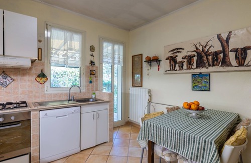 Artallo House | Villa degli Ulivi by Interhome
