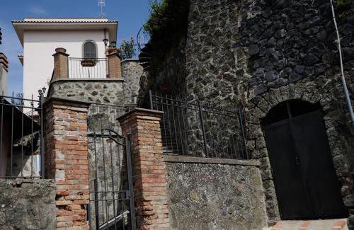 Rocca di Papa Bed & Breakfast | Guest Rated: Villa dei Fantasmi - A Hidden Gem Awaits