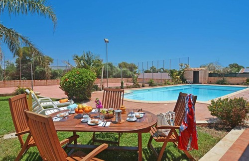Caucana-finaiti-casuzze-finaiti Nord Villa | Villa dei Fiori: Oceanfront Escape with Top Guest Ratings