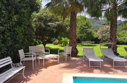 Santa Tecla House | Charming Villa dei Leoni: Pet-Friendly Oasis with Pool