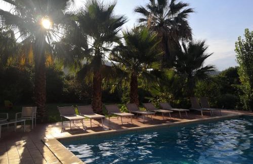 Santa Tecla House | Charming Villa dei Leoni: Pet-Friendly Oasis with Pool