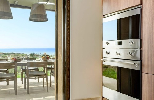 Sciacca Villa | Villa Dei Turchi: Serene Oceanfront Retreat with Pool