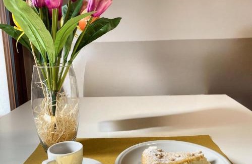 Bevagna House | Villa del Colle: Family-Friendly Retreat with Hot Tub & Breakfast
