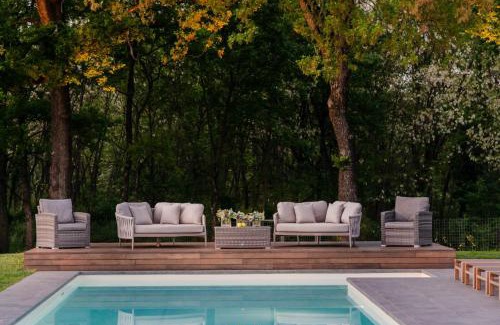 Orentano Villa | Villa del Nonno, Luxury Tuscan Farmhouse with Pool