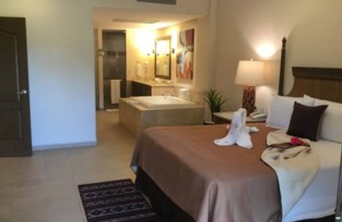 Loreto Resort | Experience Villa del Palmar: Island Retreat with Pool & Spa