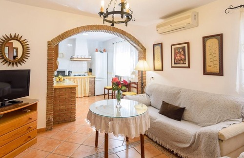 Alora Villa | Villa Delia Álora: Family-Friendly Getaway with Private Pool
