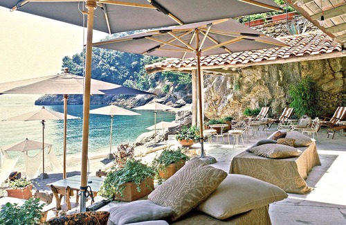 Giucano Villa | Villa Delizia: Private Pool & Restaurant Near 5 Terre