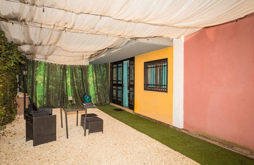 Trecastagni Villa | Villa 'Dell Etna Excelsior Suite' with Mountain View, Wi-Fi and Air Conditioning