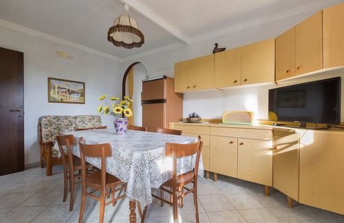 Torre Lapillo House | Elegant Oceanfront Retreat at 981 Villa delle Rose