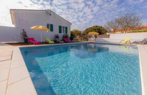 Sainte-Marie-de-Re House | Oceanfront Villa des Jaulaines with Pool on Ile de Ré
