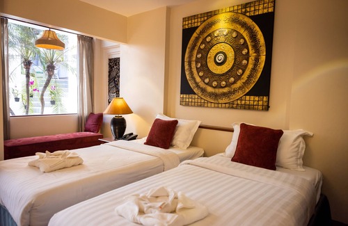 Luang Prabang Hotel | Family-Friendly Villa Deux Rivieres with Breakfast Included