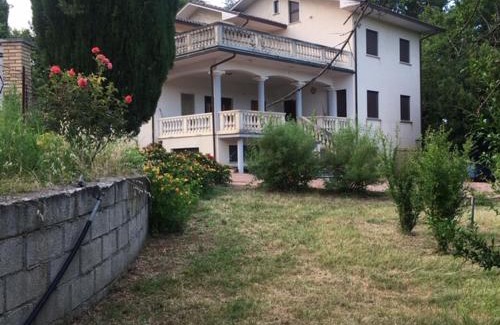 Rapino Villa | Pet-Friendly Getaway at Villa di Nonno Remo - Rated 9/10