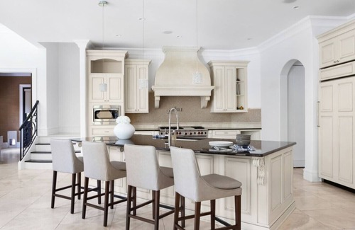 North Raleigh House | Villa Di Raleigh - Pool + Pickleball + Sauna + Gym