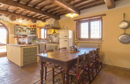 Todi Villa | Villa Diana: Relaxing Getaway with Pool in Umbria’s Nature