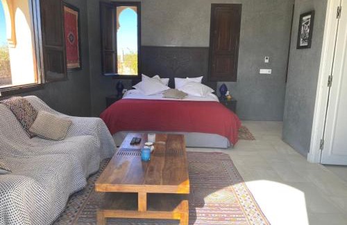 Ait Faska House | Discover Villa Diaf Johanne: Oceanfront Bliss Awaits