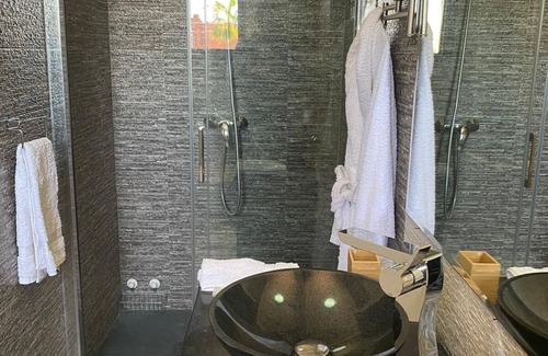 Ait Faska House | Relax at Villa Diaf Johanne: Family-Friendly with Pool & Spa