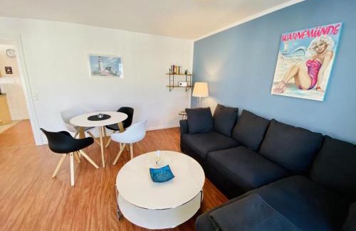 Warnemuende Apartment | Villa Diana: Family-Friendly Getaway Near the Beach