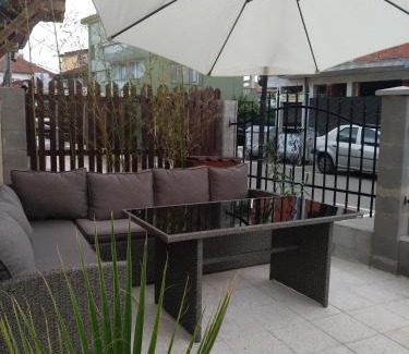Kiten House | Villa Diana: Family-Friendly Retreat Rated 9.3/10