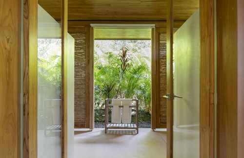 Santa Teresa Villa | Villa Divina: Oceanview Retreat with Infinity Pool & Spa