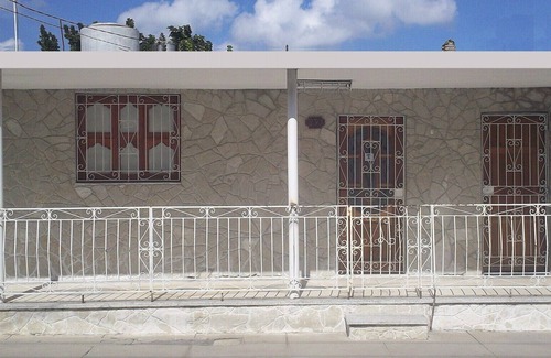 Holguin Villa | Budget-Friendly Villa "Doña Anita" with Spa & Family Amenities