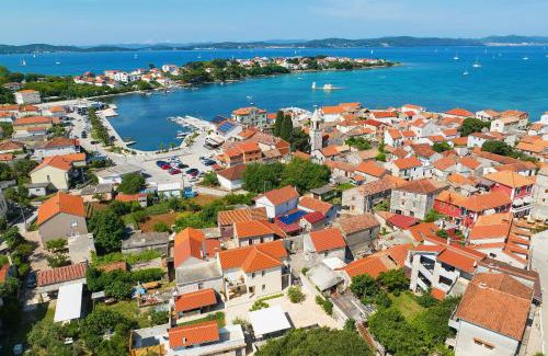 Sukosan Villa | Oceanfront Bliss at Villa Dobrila - 4-Star Guest Rated Paradise