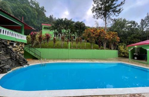 Villa Altagracia Villa | Villa Don Manuel: Family-Friendly Retreat with Pool Access