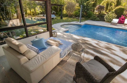 Gondomar Villa | Exclusive Villa with Private Pool, Steps from the Beach