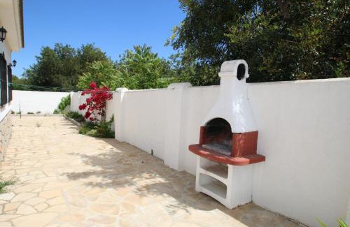 Club Mont-roig Villa | Villa Dorada: Oceanfront Bliss with 9.5/10 Guest Rating