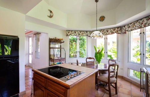 Dorado Pueblo Villa | Villa Dorada - Premier Caribbean Retreat with Spa & Pool