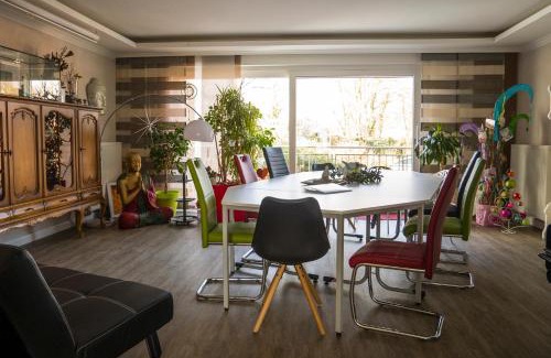 Rees House | Experience Villa Dragona Dufti-Kuss in Rees with Ocean Views
