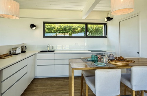 Plougonvelin Villa | Villa du Ponant: Panoramic Ocean Views & Family-Friendly Amenities