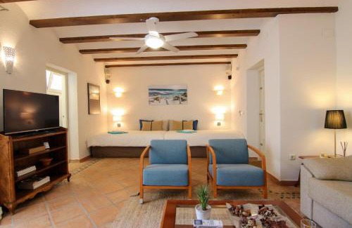 Altea Villa | Pet-Friendly Villa Dulce Manchón with Ocean Views & Pool