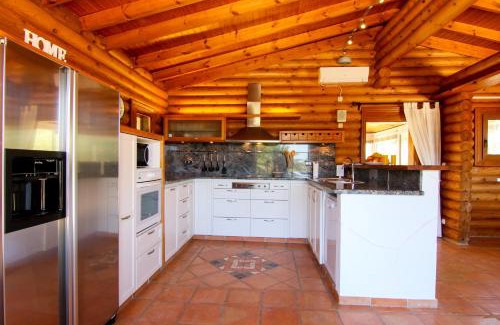 Altea Villa | Pet-Friendly Villa Dulce Manchón with Ocean Views & Pool