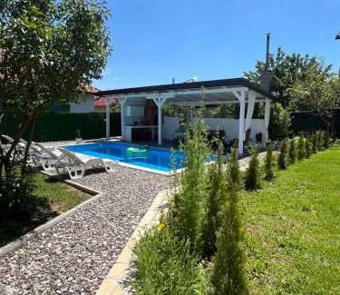 Krivoglavci Villa | Top-Rated Villa Dzeno Sarajevo with Oceanfront Pool