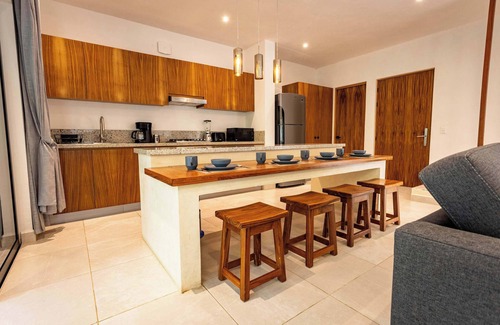 Bacalar Villa | Villa Dzibanché: Poolside Retreat with Beach Club Access