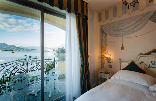 Carciano Hotel | Indulge at Villa e Palazzo Aminta Hotel with Spa & Ocean Views
