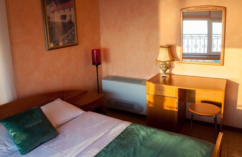 Budva Municipality Hotel | Family-Friendly Villa Edelweiss Rose with Kitchen Amenities
