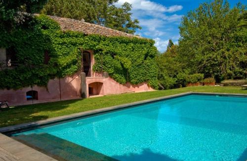 Viagrande Villa | Villa Edera: 4-Star Oceanfront Retreat with Pet-Friendly Perks