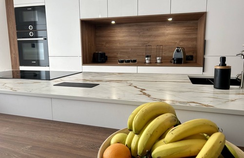 Port District Villa | Family-Friendly Villa Einigriv in Châtelaillon-Plage