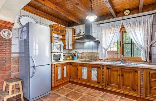 Salar Cottage | Top-Rated Villa El Lote Salar with Pool & Spa Amenities