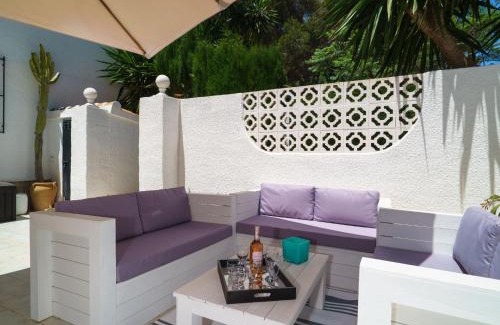 Panorama Villa | Relax at Villa El Palmeral: A Family Haven with Pool