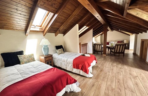 Guemes House | Discover Villa El Quejigal: Family & Pet Friendly Stay