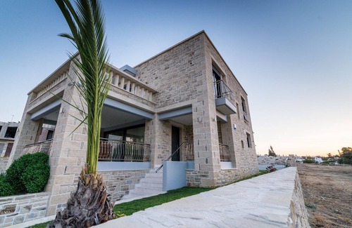 Sivas Villa | Relaxing Oceanfront Villa Eleana with Private Pool in Crete