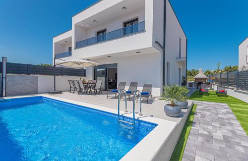 Vodice Villa | Elegant Villa Escape with Pool & Family-Friendly Amenities