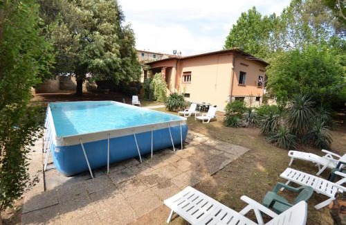 Cascine-La Croce House | Villa Elisa: 4-Star Getaway with Pool & Pet-Friendly Perks