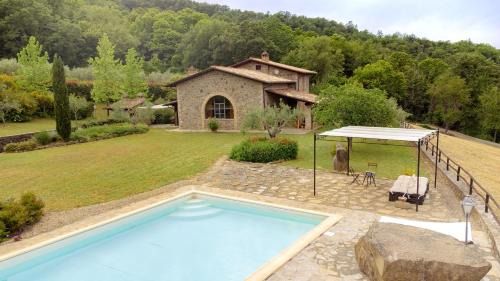 San Leo Bastia Villa | Villa Elisa: Private Pool & Ocean View Near Reschio Castle